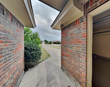 4509 Ebbtide Court - Photo Thumbnail 5