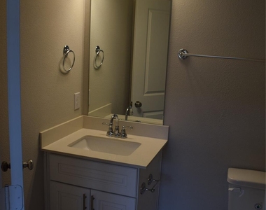 6416 Hermosa Drive - Photo Thumbnail 6
