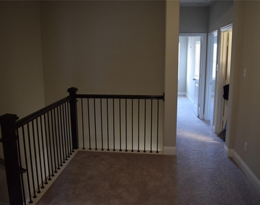 6416 Hermosa Drive - Photo Thumbnail 10