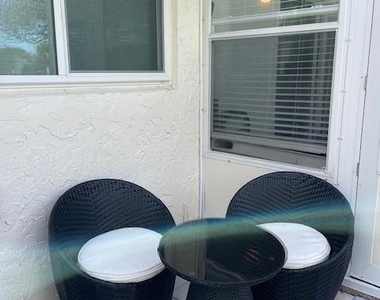 307 Lake Evelyn Drive - Photo Thumbnail 39
