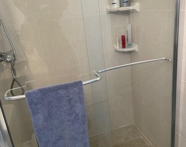 307 Lake Evelyn Drive - Photo Thumbnail 32