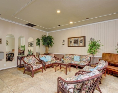 307 Lake Evelyn Drive - Photo Thumbnail 48