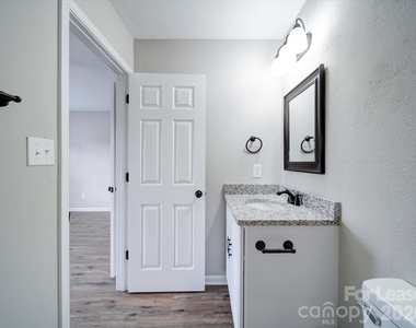 3702 Cardinal Bluff Lane - Photo Thumbnail 30