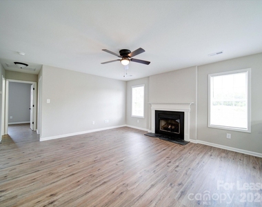 3702 Cardinal Bluff Lane - Photo Thumbnail 7