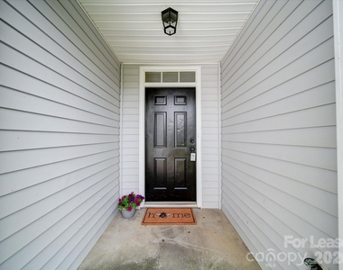 3702 Cardinal Bluff Lane - Photo Thumbnail 3