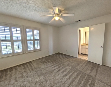 3302 Townbluff Place - Photo Thumbnail 17