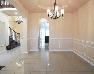 1306 Havenrock Drive - Photo Thumbnail 15