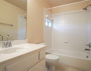 1306 Havenrock Drive - Photo Thumbnail 25