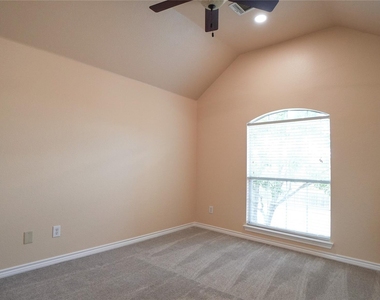 1306 Havenrock Drive - Photo Thumbnail 28