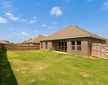 4009 Kensington Drive - Photo Thumbnail 23