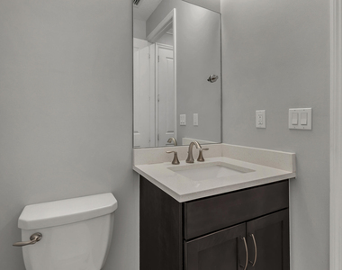 4340 Veleiros Avenue - Photo Thumbnail 21