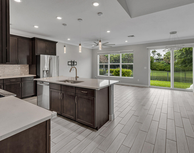 4340 Veleiros Avenue - Photo Thumbnail 14