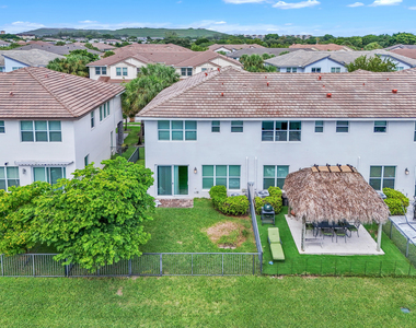 4340 Veleiros Avenue - Photo Thumbnail 11