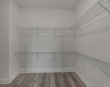 4340 Veleiros Avenue - Photo Thumbnail 33