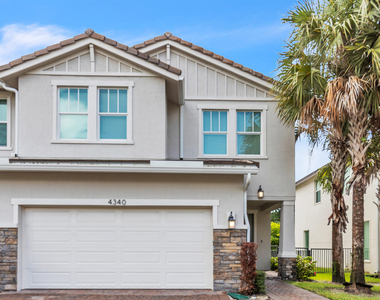 4340 Veleiros Avenue - Photo Thumbnail 9