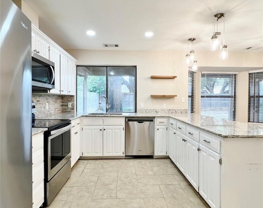 3101 Murphy Drive - Photo Thumbnail 9