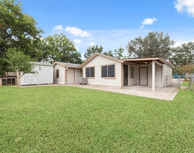 11715 Almeda Genoa Road - Photo Thumbnail 21