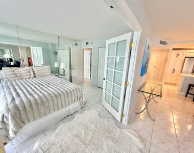 800 Se 20th Avenue - Photo Thumbnail 12