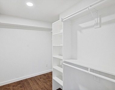 2713 Mcpherson Lane - Photo Thumbnail 26