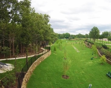 2713 Mcpherson Lane - Photo Thumbnail 5