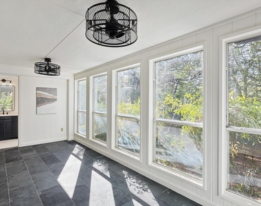 2713 Mcpherson Lane - Photo Thumbnail 17