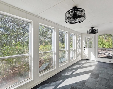2713 Mcpherson Lane - Photo Thumbnail 18