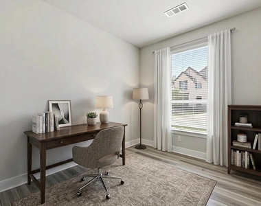 3001 Milton Drive - Photo Thumbnail 3