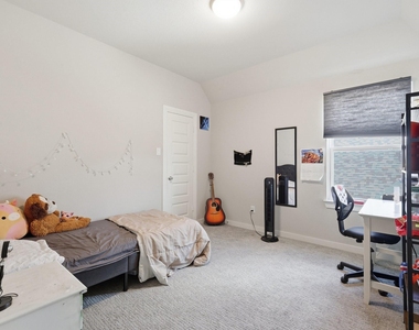 3001 Milton Drive - Photo Thumbnail 20