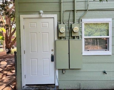 1118 Amarillo Street - Photo Thumbnail 1