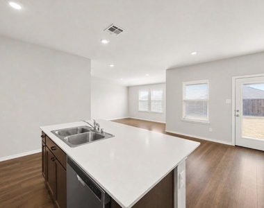 702 Watermill Road - Photo Thumbnail 6