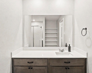 702 Watermill Road - Photo Thumbnail 12