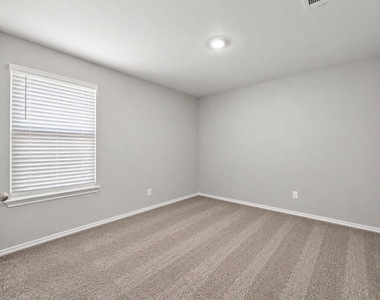 702 Watermill Road - Photo Thumbnail 15