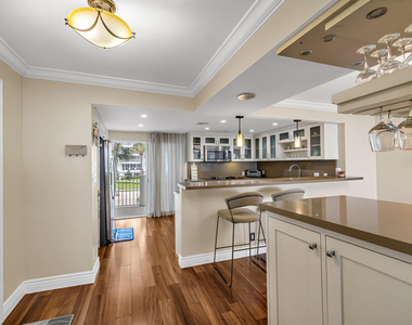 3000 S Ocean Boulevard - Photo Thumbnail 8