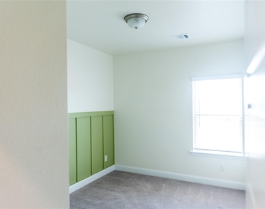 2216 Palomino Street - Photo Thumbnail 16