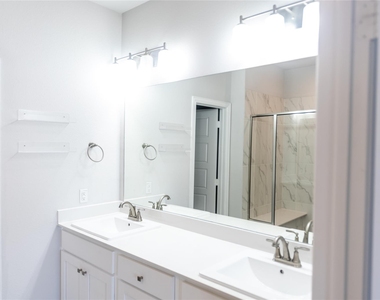 2216 Palomino Street - Photo Thumbnail 24