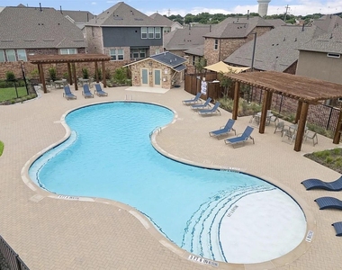 2216 Palomino Street - Photo Thumbnail 34