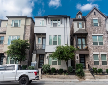 2216 Palomino Street - Photo Thumbnail 1