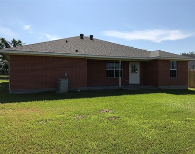 309 Windjammer Road - Photo Thumbnail 1