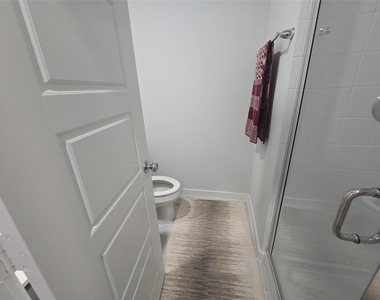 208 Hope Orchards Drive - Photo Thumbnail 5