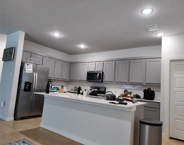 208 Hope Orchards Drive - Photo Thumbnail 27