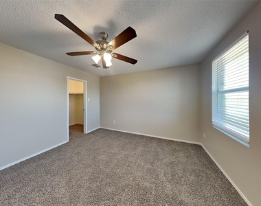 600 Ragwood Road - Photo Thumbnail 9