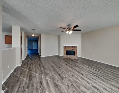 600 Ragwood Road - Photo Thumbnail 7