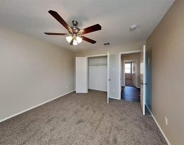 600 Ragwood Road - Photo Thumbnail 12