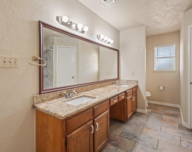 6229 Maple Springs Drive - Photo Thumbnail 7