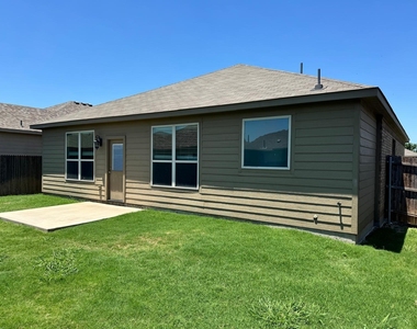 305 Lead Creek Drive - Photo Thumbnail 13