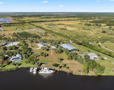 10275 Sw Green Ridge Lane - Photo Thumbnail 19