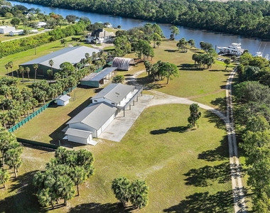 10275 Sw Green Ridge Lane - Photo Thumbnail 20