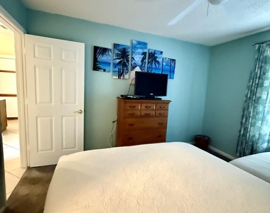 1002 Keystone Drive - Photo Thumbnail 21