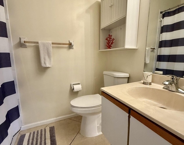 1002 Keystone Drive - Photo Thumbnail 22