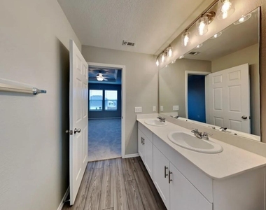 1611 Box Elder Road - Photo Thumbnail 4